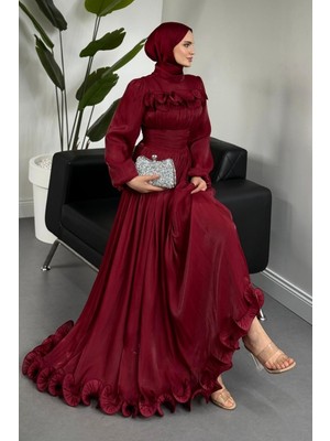 Merven Akyüz Maryam Altı ve Göğüs Kısmı Fırfırlı Janjan Abiye Bordo