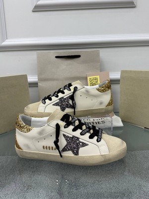 Golden Goose Kadın Rahat Sneaker Ayakkabı Şık ve Konforlu Günlük Model