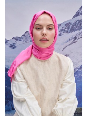Koyu Pembe Carell Küpçizgi Jakar Italyan Ipekli Şal