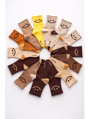 Katia & Bony Kadın Gülen Surat Desenli Sürpriz Havlu Soket Çorap Çok Renkli