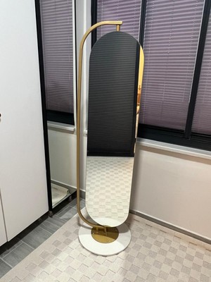 Valda Home 360 Dönebilen Gold Boy Aynası ve Askılık