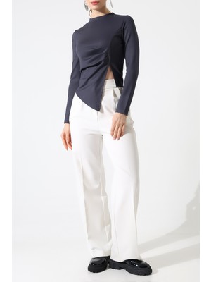 Sabr Polyviskon Asimetrik Kesim Uzun Kollu Bluz – Bisiklet Yaka, Şık ve Toparlayıcı