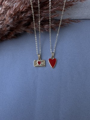 M Miel Mektup Zarf Kırmızı Kalp Kolye