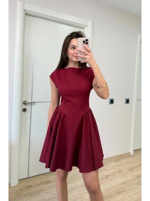 Moda Loris Sırt Dekolteli Çan Detaylı Mini Elbise - Bordo