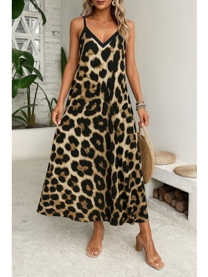 Moda Loris Kadın Ip Askılı Geniş V Yakalı Leopar Desenli Süprem Elbise