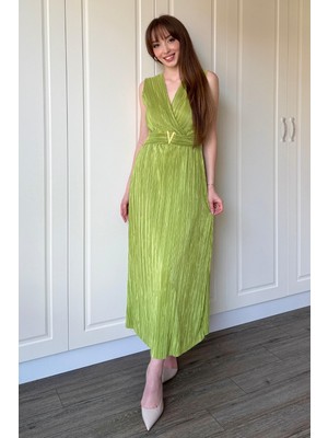 Dilay Gökoğlu Butik Kruvaze Yaka Krinkıl Midi Tokalı Yeşil Elbise