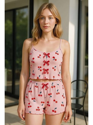 Laris Kadın Kiraz Desenli Şık Rahat Ip Askılı Gecelik Veya Şort Takımı