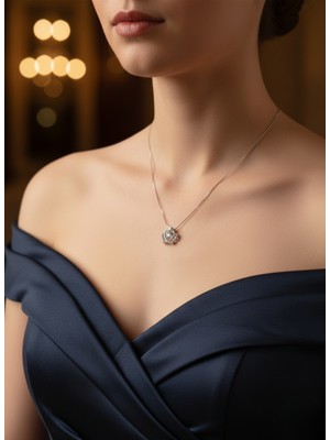 Zarene Silver Kraliçe Kalp Kolye 925 Ayar Gümüş