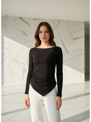 Sagre&Sisters Bel Büzgü Detaylı Uzun Kollu Üçgen Etekli Mürdüm Şık Bluz