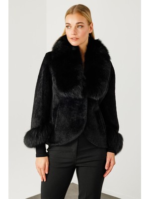 Modailgi Yakası ve Kol Manşeti Kürklü Alcantara Kaban 5179