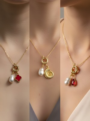 NKT Collection Kırmızı Damla Deniz Kabuğu Kırmızı Yonca Incili Kolye