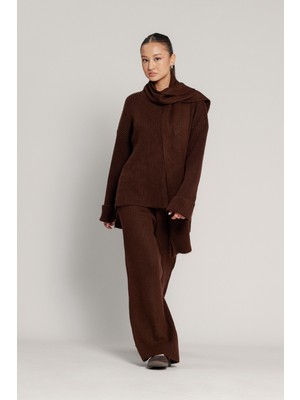 Nisan Triko Atkı Detaylı Triko Takım