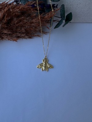 M Miel Kadın Arı Figürlü Paslanmaz Çelik Kolye