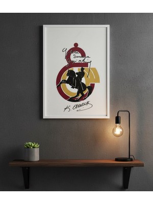 Atatürk Imzalı Galatasaray Temalı Beyaz Çerçeveli Dekoratif Duvar Tablosu