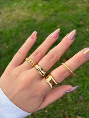 Kadın Minimal & Kalın Gold Yüzük Seti