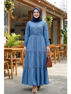 Kadın Dantel Detaylı Düğmeli ve Bağcıklı Açık Kot Mavi Uzun Elbise