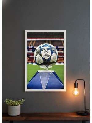 Şampiyonlar Ligi Topu Temalı Beyaz Çerçeveli Dekoratif Duvar Tablosu