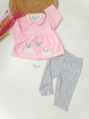 Genel Bulutta Tavşan Bebe Yaka Kadife 2'li Bebek Takım
