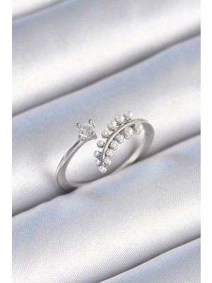 Pirinç Gümüş Renk Zirkon Taşlı Incili Yaprak Model Kadın Yüzük