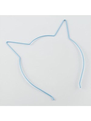 Kulak Figürlü Metal Taç