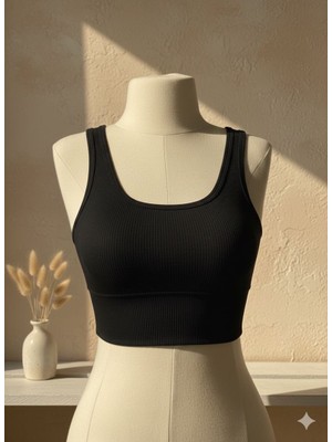 NBB Kadın Beyaz Dikişsiz Fitilli Crop Top - Toparlayıcı Pedi Çıkarılabilir