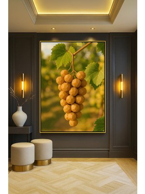Wallivo Poligon Turuncu Üzümler - Geometrik Meyve Temalı Gold Metal Çerçeveli Kanvas Tablo