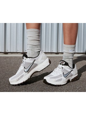 Nike Zoom Vomero 5 Unısex Gri Spor Ayakkabı