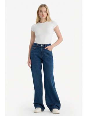 DeFacto %100 Pamuk Straight Wide Yüksek Bel Jean Pantolon E9132AX26SP