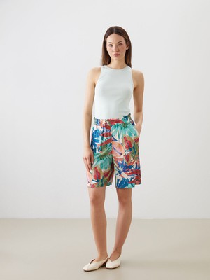 Lc Waikiki Yeni Sezon Beli Lastikli Çiçekli Kadın Şort