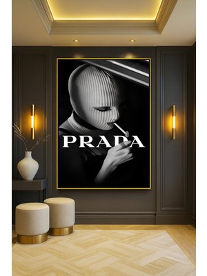 Wallivo Modern Sanat - Estetik Model Kadın Bronz Metal Çerçeveli Kanvas Tablo