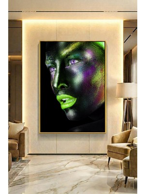 Wallivo Sola Bakan Yeşil Rujlu Siyahi Kadın Siyah Metal Çerçeveli Kanvas Tablo