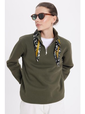 Tudors Kadın Relax Fit Rahat Kesim Pamuklu Içi Polarlı Yarım Fermuarlı Yeşil Dik Yaka Sweatshirt