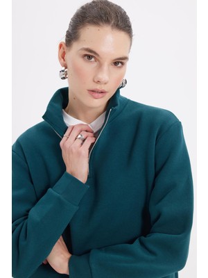 Tudors Kadın Relax Fit Rahat Kesim Pamuklu Içi Polarlı Yarım Fermuarlı Yeşil Dik Yaka Sweatshirt