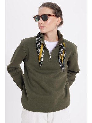 Tudors Kadın Relax Fit Rahat Kesim Pamuklu Içi Polarlı Yarım Fermuarlı Yeşil Dik Yaka Sweatshirt