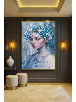 Wallivo Mavi ve Beyaz Çiçek Taçlı Kadın Portresi Resimsel Tarz Gümüş Metal Çerçeveli Kanvas Tablo