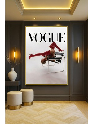 Wallivo Vogue Tarzı - Diz Üstü Çizmeli Şık Kadın Duvar Sanatı Bronz Metal Çerçeveli Kanvas Tablo