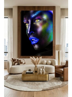 Wallivo Sola Bakan Mavi Rujlu Siyahi Kadın Kanvas Tablo