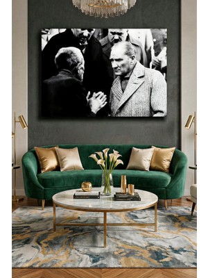 Wallivo Atatürk Vatandaşı Dinlerken - Model 1 Halkla Iç Içe Kanvas Tablo