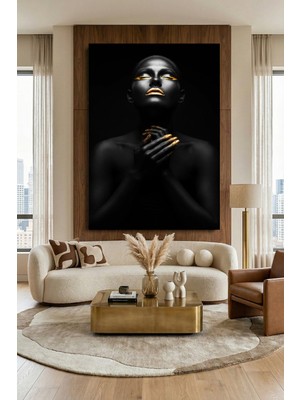 Wallivo Yukarı Bakan Siyahi Kadın Model Kanvas Tablo