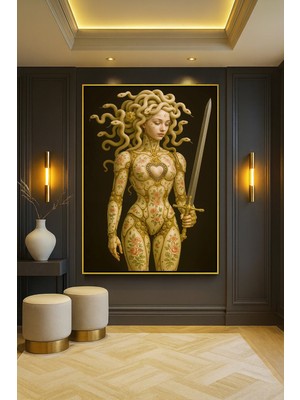 Wallivo Altın Kılıç Tutan Çiçekli Porselen Gövdeli Çarklı Medusa Gold Metal Çerçeveli Kanvas Tablo
