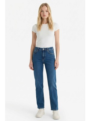 DeFacto Comfort Straight Normal Bel Bilek Boy Jean Yıkamalı Pantolon F9726AX25WN