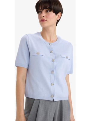 DeFacto Regular Fit Bisiklet Yaka Düğmeli Kısa Kollu Triko Hırka G0698AX25AU