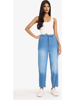 DeFacto Yüksek Bel Bilek Boy Yumuşak Jean Yıkamalı Pantolon F0576AX25AU