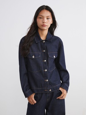 LC Waikiki Xsıde Lacivert Gömlek Yaka Kadın Jean Ceket