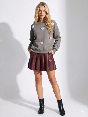 Ribana Classic Kadın Bisiklet Yaka Kalp Detaylı Üç Iplik Şardonlu Yumuşak Dokulu Içi Pamuklu Uzun Kollu Sweatshirt