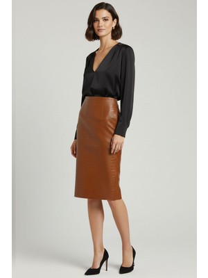 Deriderim Taba Elara Kroko Desenli Hakiki Deri Kalem Etek