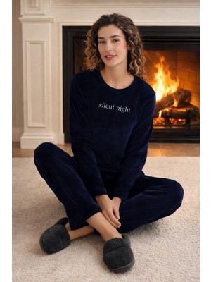 Remsa Kadın Kadife Kumaş Pijama Takımı 13166-2540 LACIVERT04