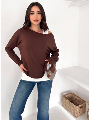 Açık Omuz Detaylı Atletli Salaş Bluz