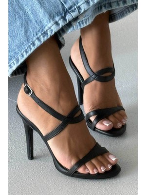 Ayakkabı Prensi Premium Siyah Mat Çapraz 10CM Kadın Topuklu Ayakkabı