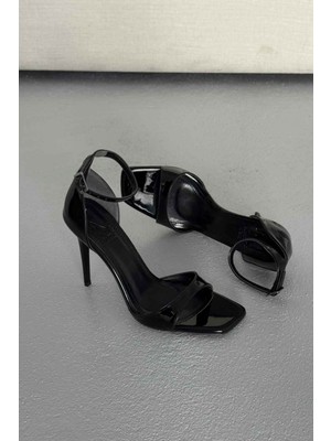 Ayakkabı Prensi Jovie Siyah Rugan